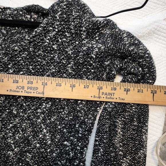 Helmut Lang linen blend knit sweater, stretchy - Picture 15 of 15